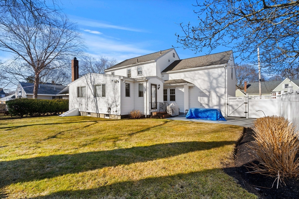 4 Dean Road Marblehead, MA 01945 - Photo 30 of 38 a front view of a house with a yard