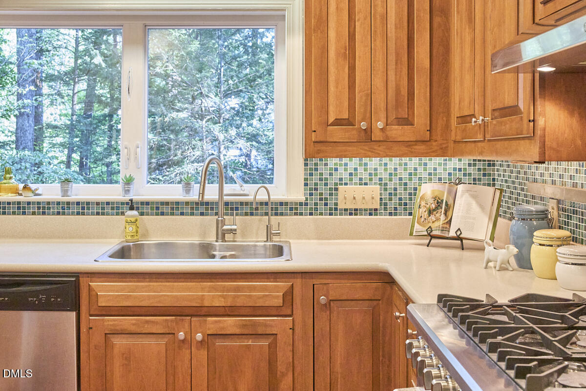 3105 Whitfield Road Chapel Hill, NC 27514 - Photo 27 of 77 Kitchen