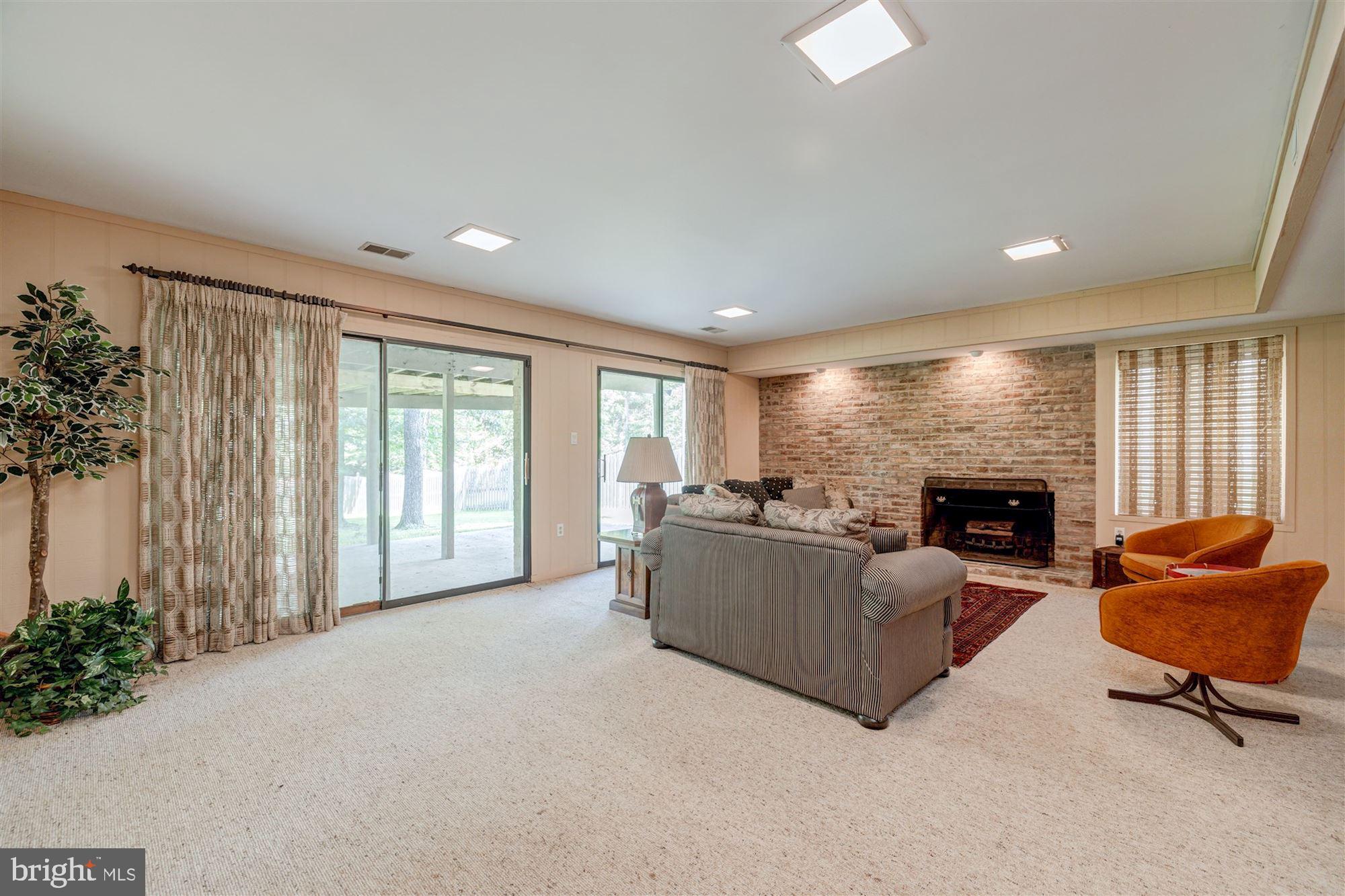 10200 Counselman Road Potomac, MD 20854 - Photo 56 of 82 fabulous, large Family/Recreation room