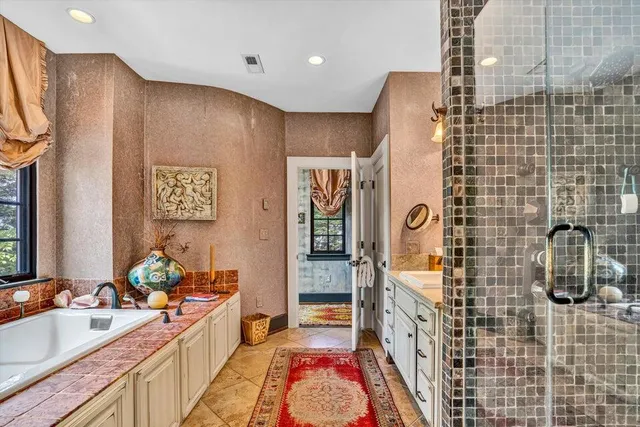 $1,800,000 | 2412 Robin Hood Road Southeast, Roanoke, VA 24014