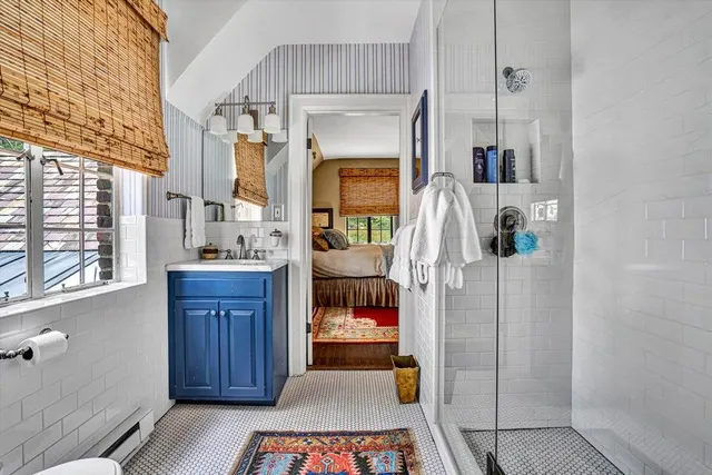 $1,800,000 | 2412 Robin Hood Road Southeast, Roanoke, VA 24014