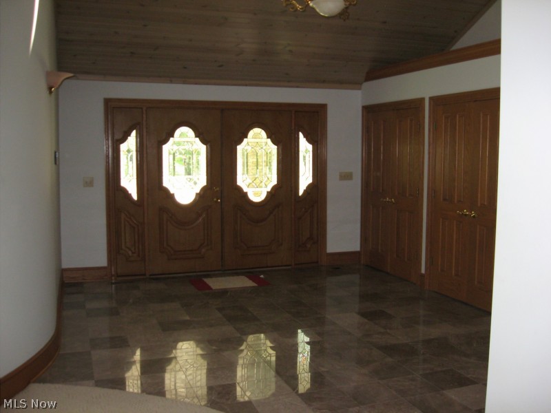 439 Hatch Road Wadsworth, OH 44281 - Photo 8 of 23