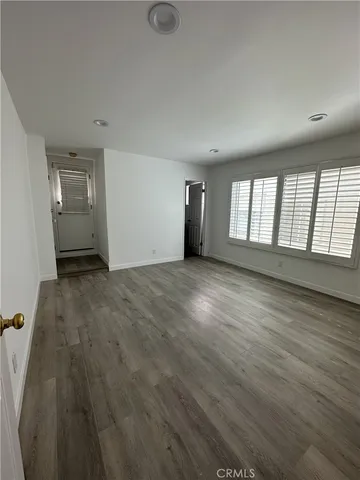 $4,100 | 11438 Moorpark Street, Unit 2, Studio City, CA 91602