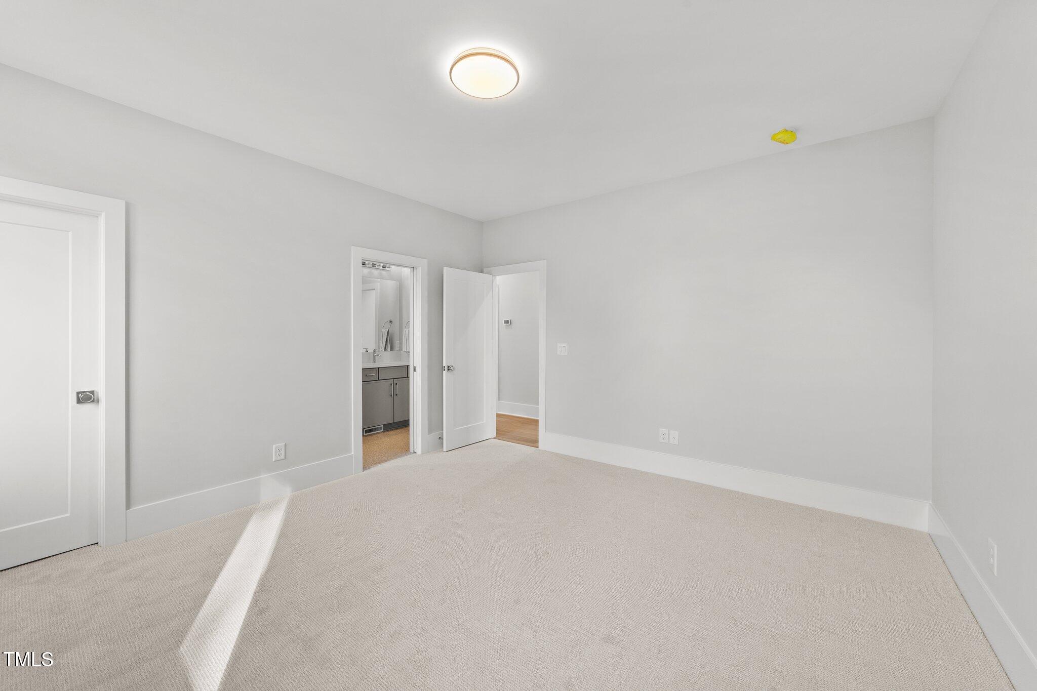 2313 Turners Alley Raleigh, NC 27607 - Photo 33 of 41 44-web-or-mls-VB4A1644