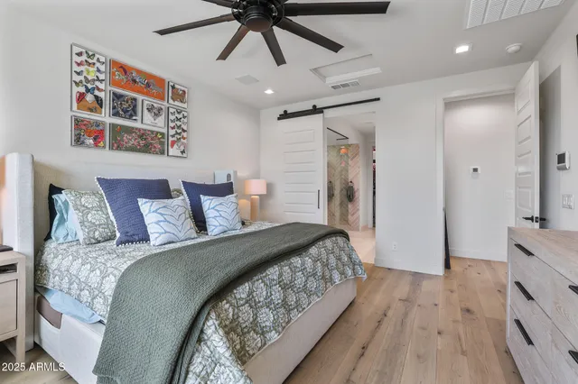 $1,895,000 | 21112 North 60th Place, Phoenix, AZ 85054