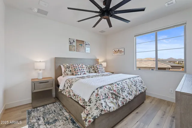 $1,895,000 | 21112 North 60th Place, Phoenix, AZ 85054