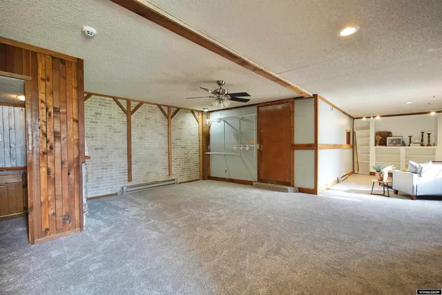 $335,000 | 2951 Mockingbird Trail, Casper, WY 82604