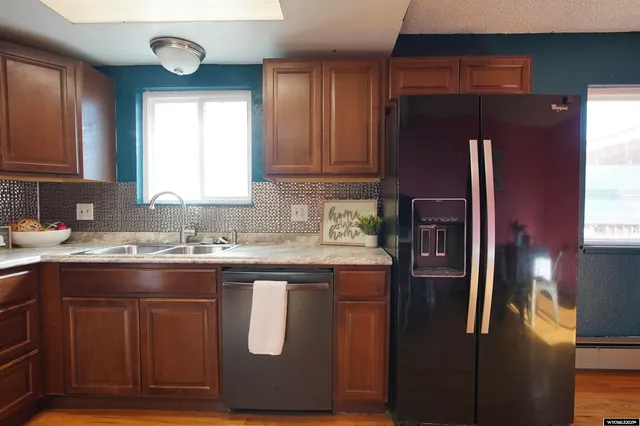 $335,000 | 2951 Mockingbird Trail, Casper, WY 82604