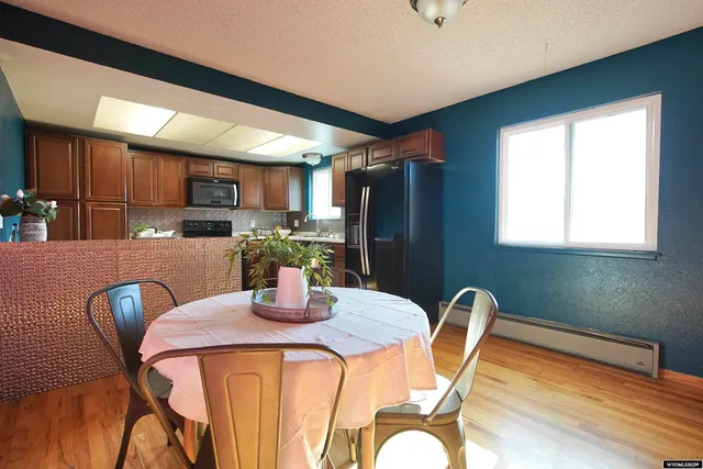 $335,000 | 2951 Mockingbird Trail, Casper, WY 82604