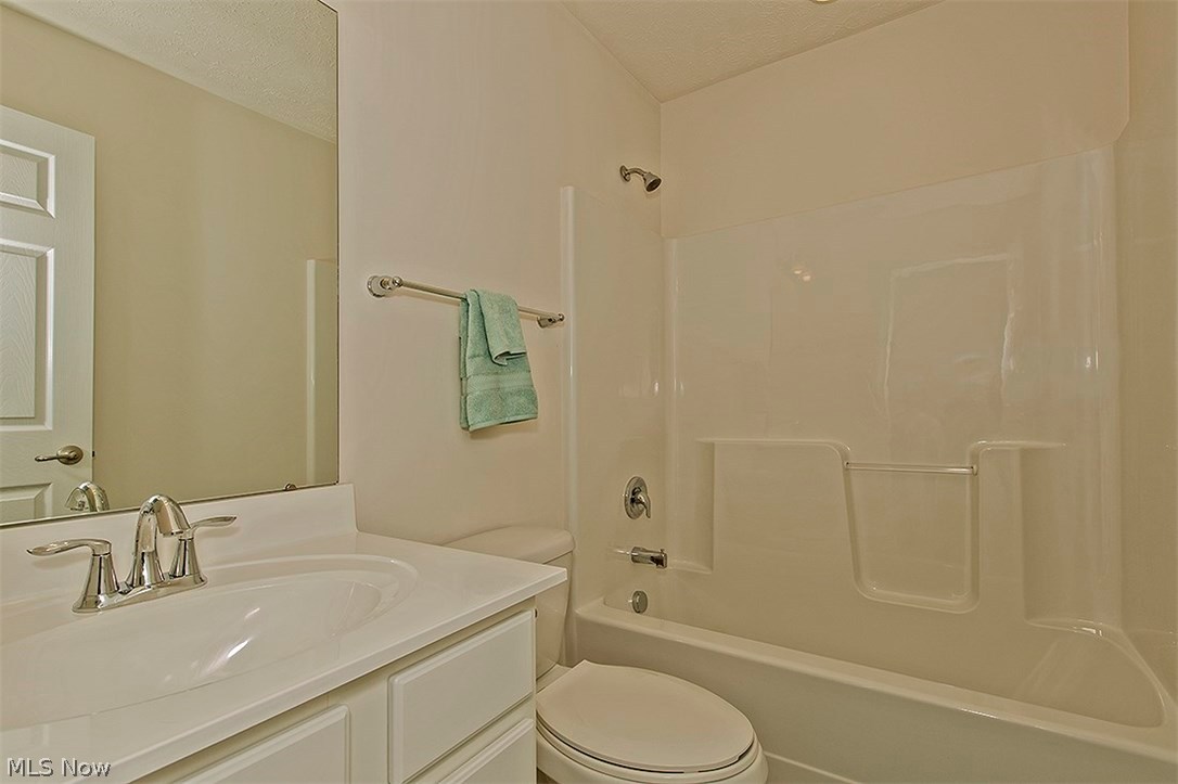 220 Stone Ridge Way Berea, OH 44017 - Photo 19 of 27 Gallery Image 19