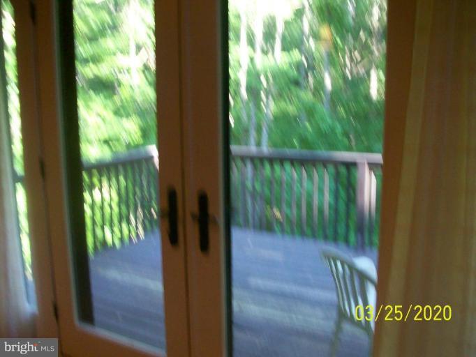 2142 Frogtown Road Bluemont, VA 20135 - Photo 16 of 24 deck