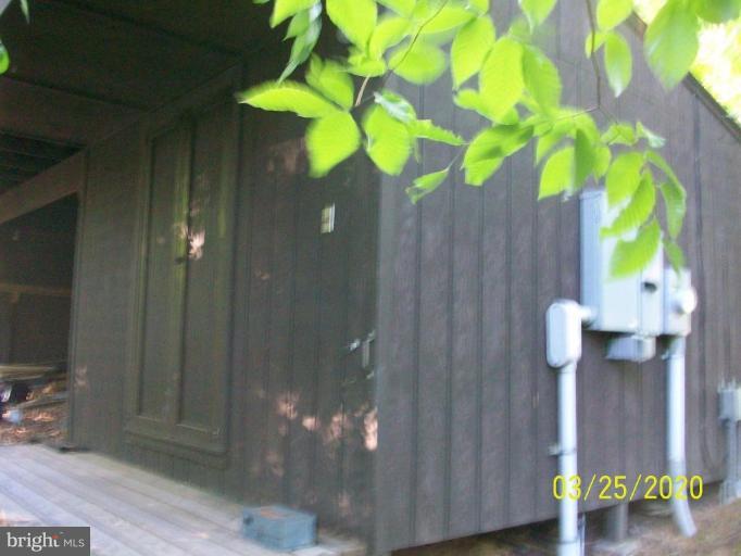 2142 Frogtown Road Bluemont, VA 20135 - Photo 20 of 24 workshop/shed