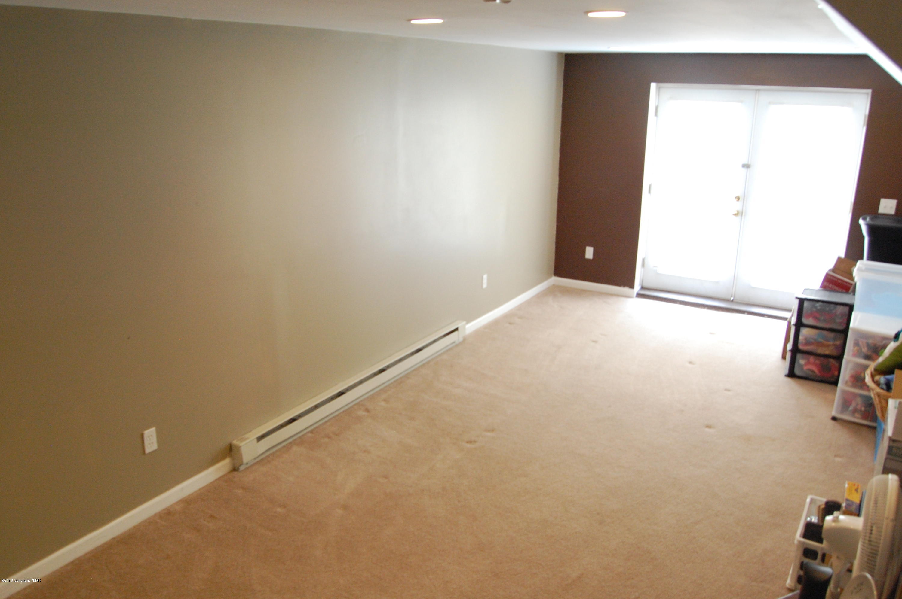 621 Rimrock Road Bartonsville, PA 18321 - Photo 11 of 24 DSC_6542