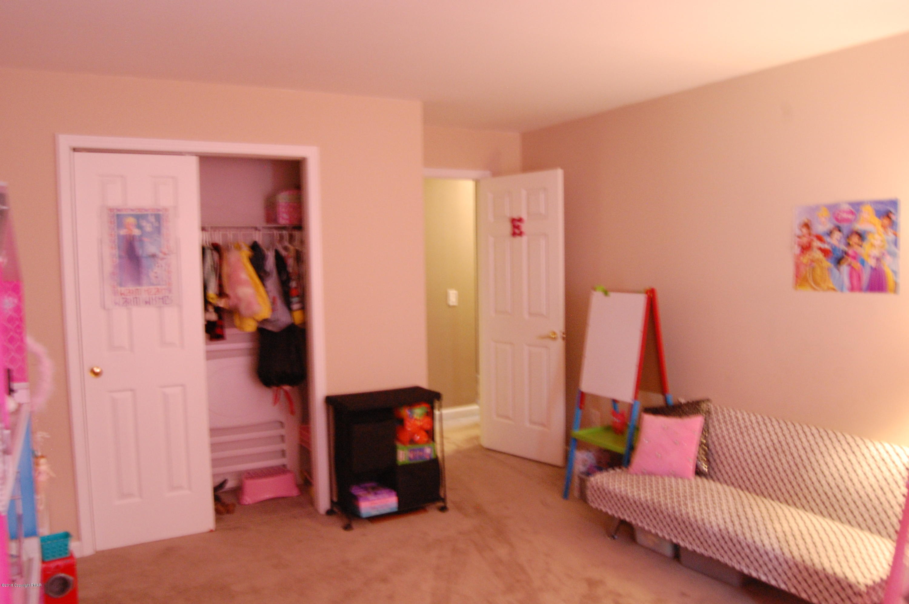 621 Rimrock Road Bartonsville, PA 18321 - Photo 16 of 24 DSC_6547