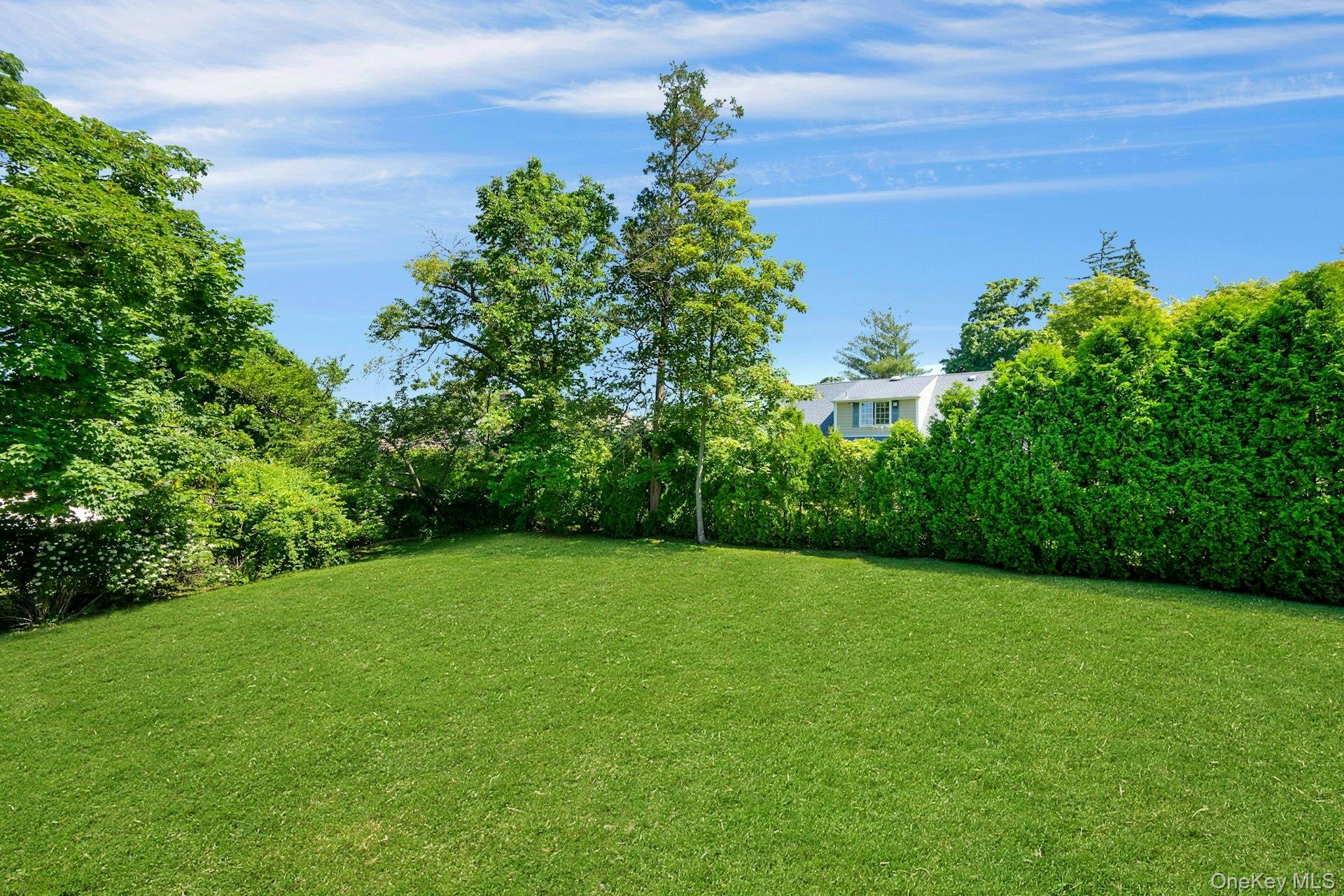 101 Windsor Ovl New Rochelle, NY 10805 - Photo 32 of 48