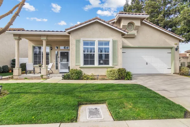 $429,000 | 136 Woods Creek Drive, Oakdale, CA 95361