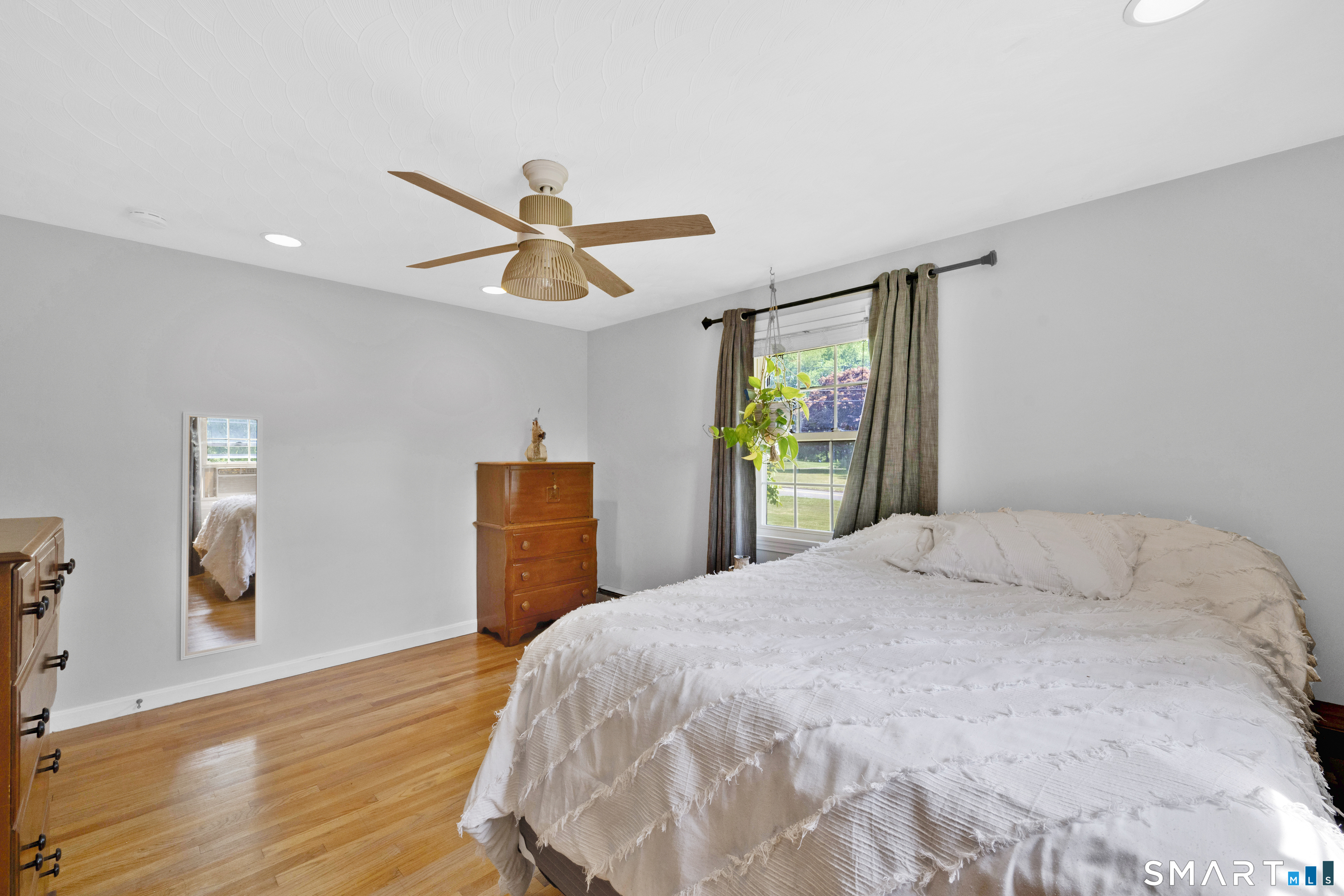 24 Bridge Lane Enfield, CT 06082 - Photo 17 of 38