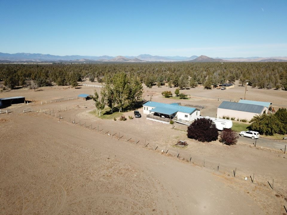 11032 Aztec Road Montague, CA 96064 - Photo 23 of 24 Gallery Image 23