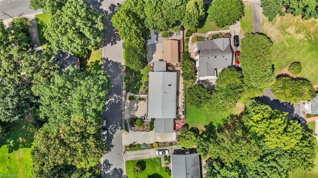 111 Shamrock Road Asheboro, NC 27203 - Photo 2 of 49 Gallery Image 2