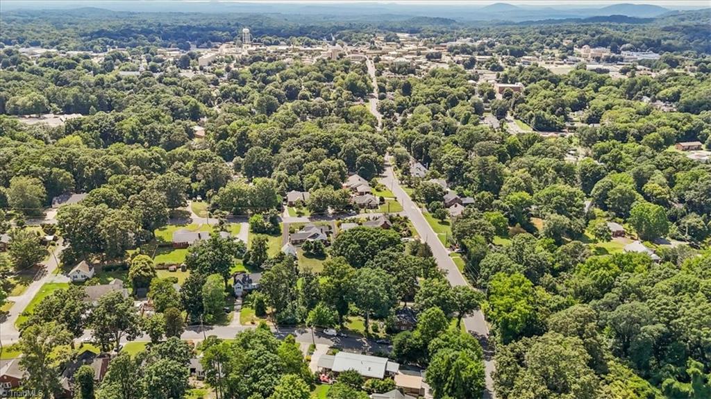 111 Shamrock Road Asheboro, NC 27203 - Photo 3 of 49 Gallery Image 3