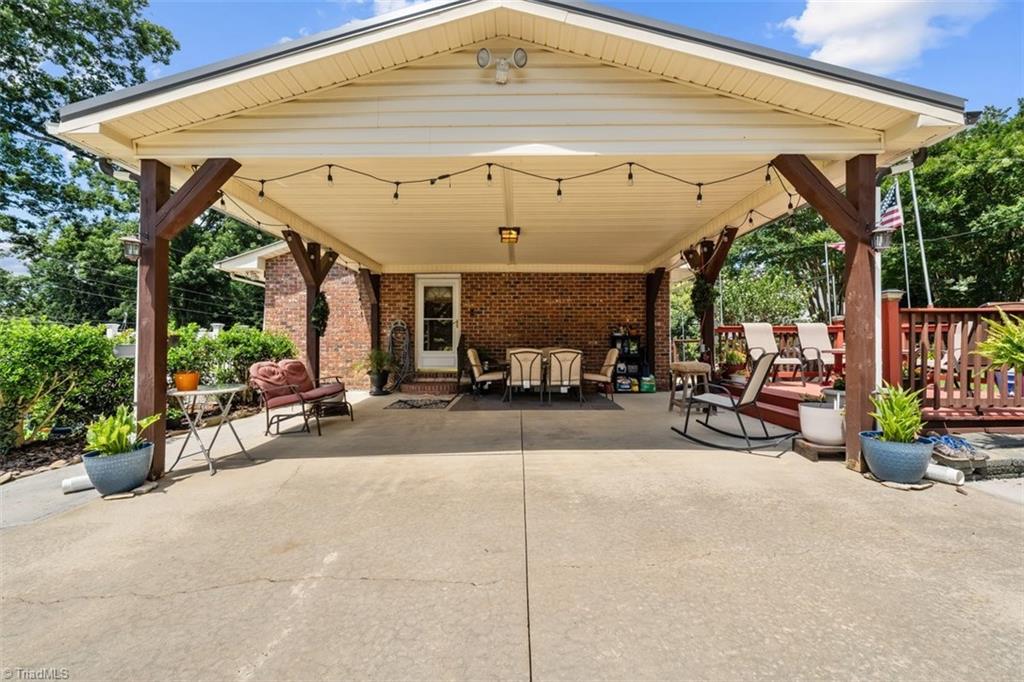 111 Shamrock Road Asheboro, NC 27203 - Photo 5 of 49 Gallery Image 5