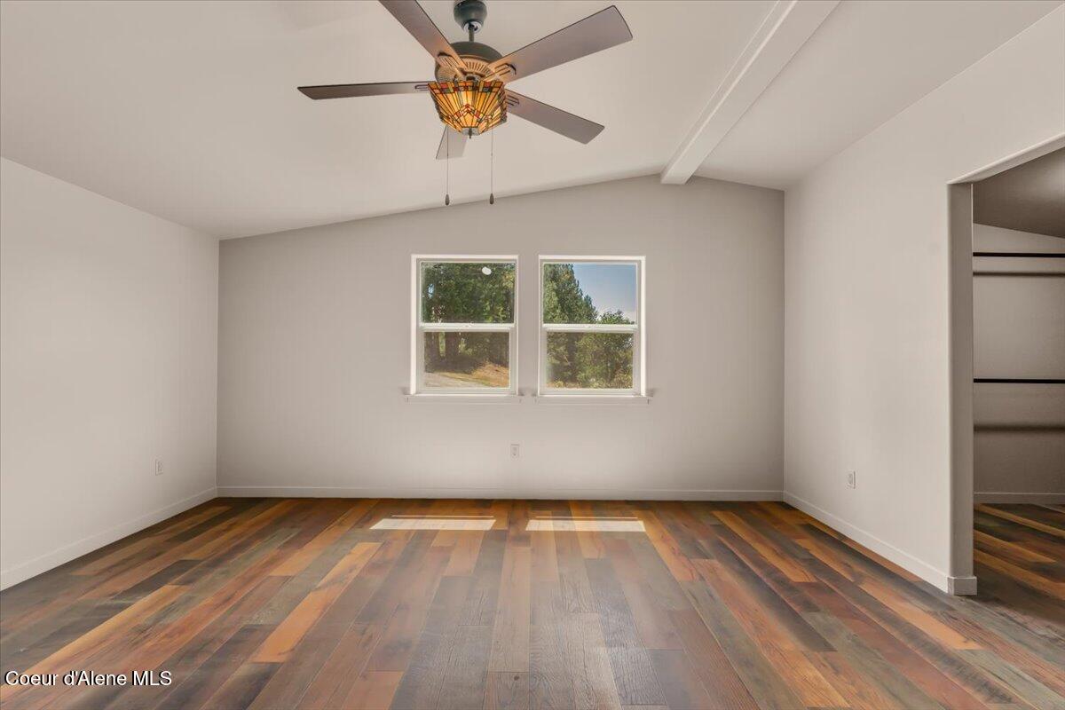 13085 North Ragged Ridge Road Post Falls, ID 83854 - Photo 20 of 45 20-Primary bedroom