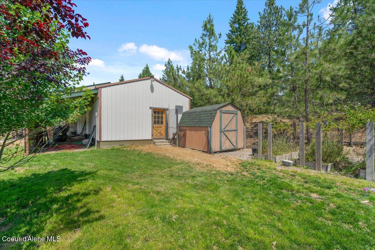 13085 North Ragged Ridge Road Post Falls, ID 83854 - Photo 33 of 45 33-Shop