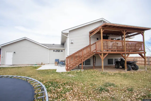 $385,000 | 1711 Absaroka Trail, Bar Nunn, WY 82601