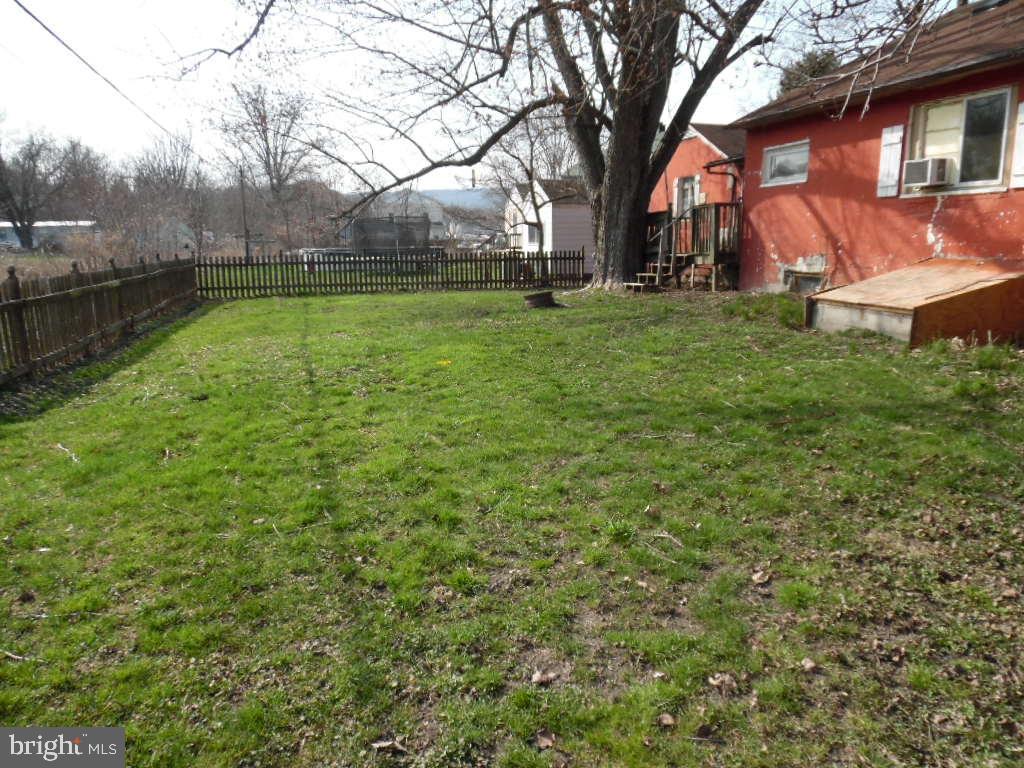 1827 State Road Duncannon, PA 17020 - Photo 3 of 12 Gallery Image 3