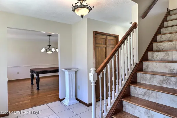 $499,800 | 406 Broad Leaf Lane, Stroudsburg, PA 18360