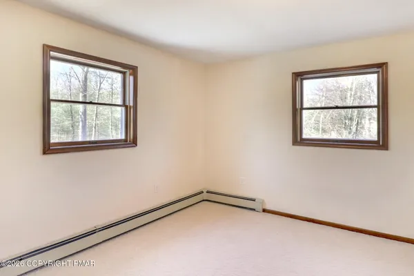 $499,800 | 406 Broad Leaf Lane, Stroudsburg, PA 18360