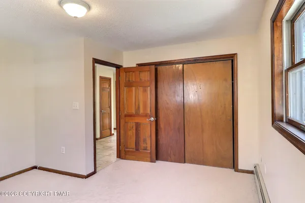 $499,800 | 406 Broad Leaf Lane, Stroudsburg, PA 18360