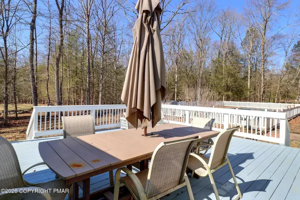 $499,800 | 406 Broad Leaf Lane, Stroudsburg, PA 18360