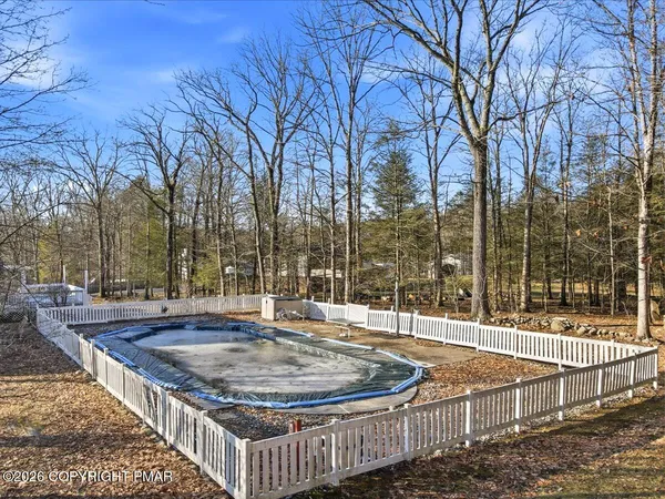 $499,800 | 406 Broad Leaf Lane, Stroudsburg, PA 18360