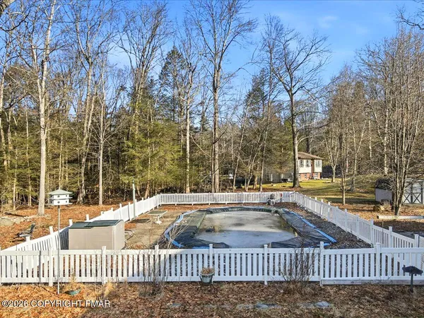 $499,800 | 406 Broad Leaf Lane, Stroudsburg, PA 18360