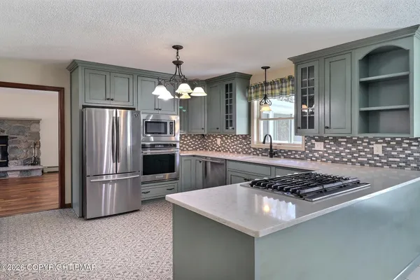 $499,800 | 406 Broad Leaf Lane, Stroudsburg, PA 18360