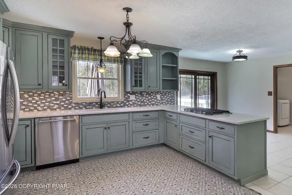 $499,800 | 406 Broad Leaf Lane, Stroudsburg, PA 18360