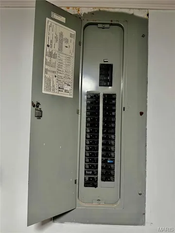 $250,000 | 5411 Tennessee Avenue, St. Louis, MO 63111