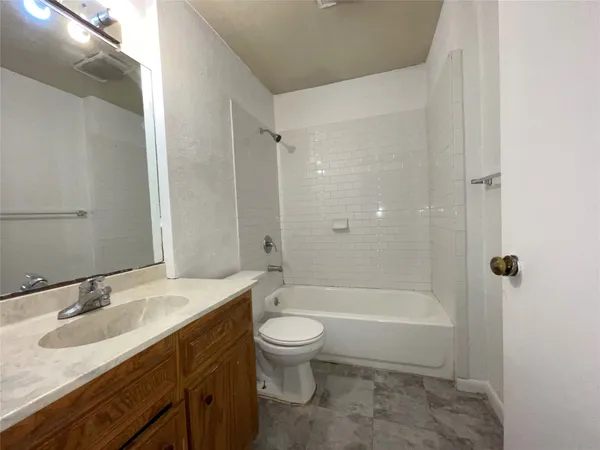 $1,590 | 7402 Geneva Drive, Unit A, Austin, TX 78723
