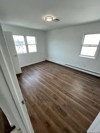 $4,800 | 94 Roger Avenue, Inwood, NY 11096