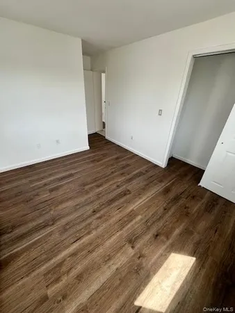 $4,800 | 94 Roger Avenue, Inwood, NY 11096
