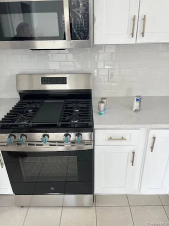 $4,800 | 94 Roger Avenue, Inwood, NY 11096