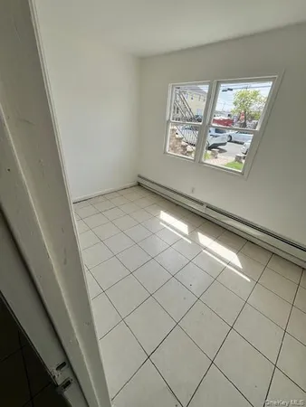 $4,800 | 94 Roger Avenue, Inwood, NY 11096
