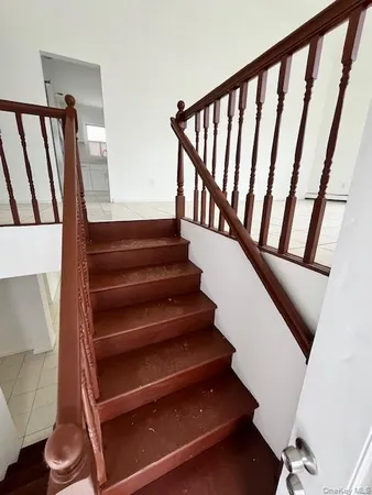 $4,800 | 94 Roger Avenue, Inwood, NY 11096