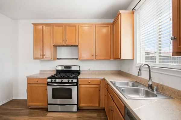 $320,000 | 4611 Windmill Run Drive, Houston, TX 77069