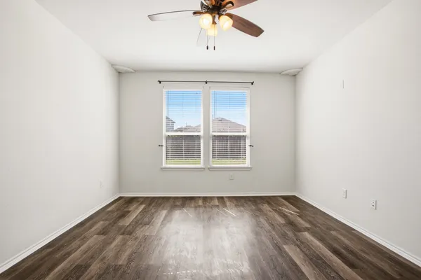 $320,000 | 4611 Windmill Run Drive, Houston, TX 77069