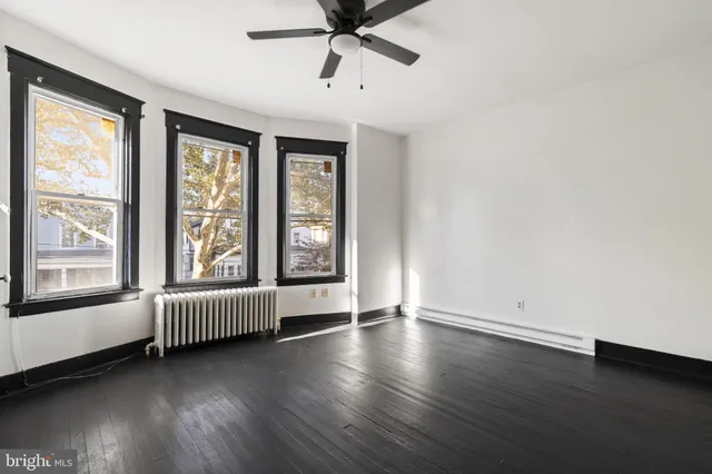 $1,450 | 724 Ash Avenue, Unit 2, Collingdale, PA 19023