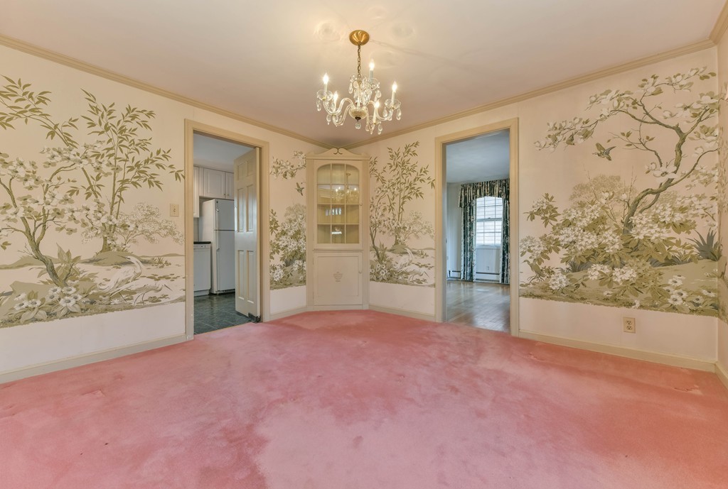 33 Oak Road Milton, MA 02186 - Photo 2 of 20 Gallery Image 2