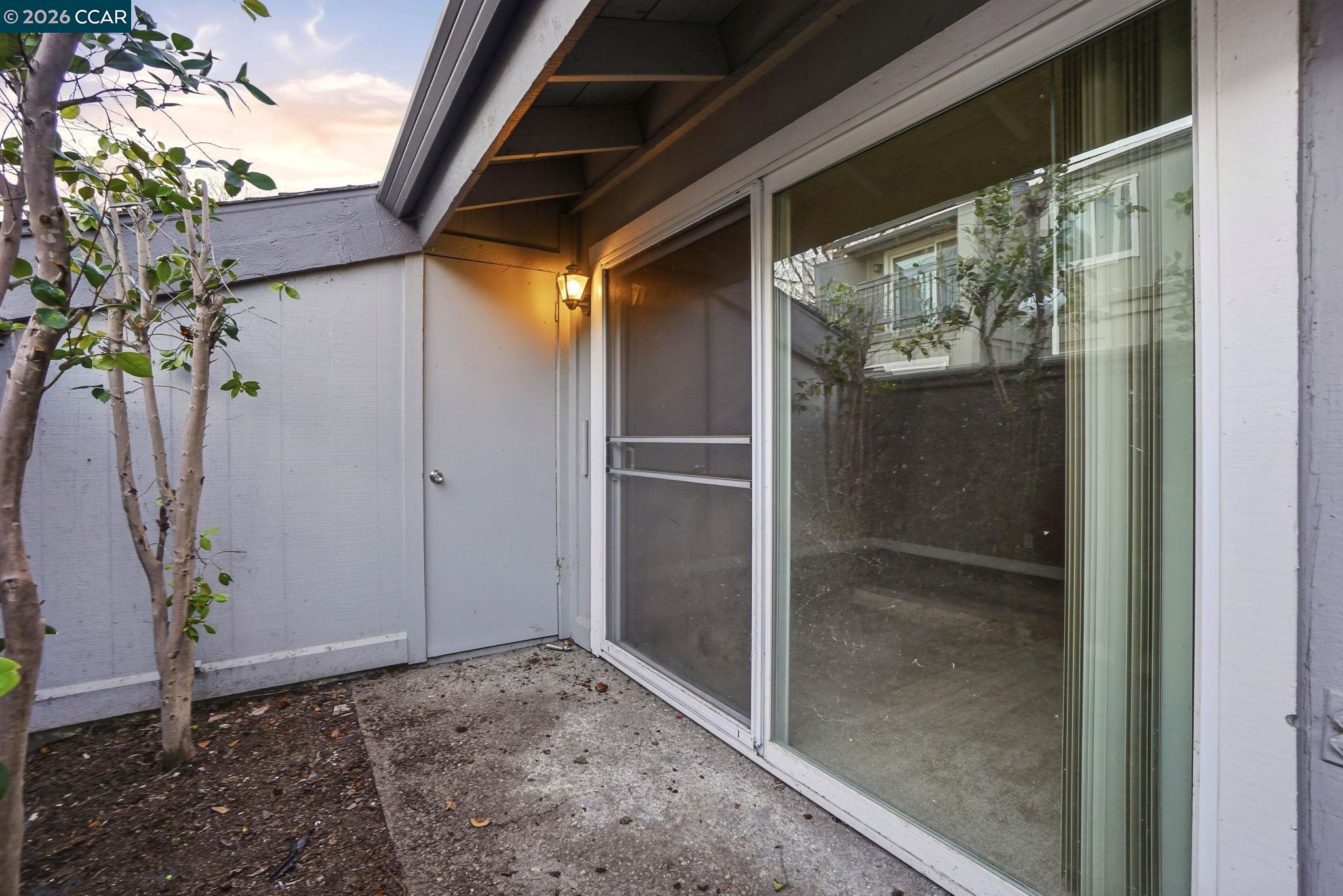 1160 Kenwal Road, Unit D Concord, CA 94521 - Photo 32 of 38