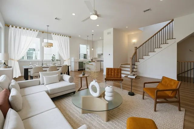 $475,000 | 10923 Brookeshire Chase Lane, Houston, TX 77043